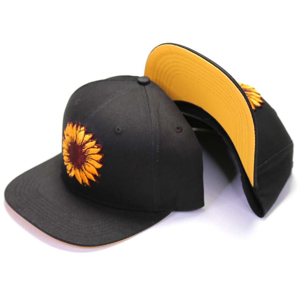 
                  
                    REDMAN Muddy Waters Too Flower Power Snapback - Black
                  
                