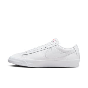 
                  
                    ZOOM BLAZER LOW PRO GT ISO
                  
                